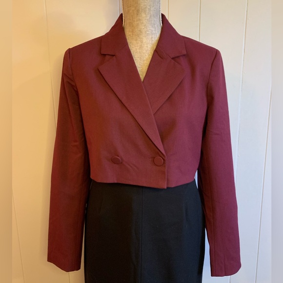 NWT House of Harlow 1960 Women's Cropped blazer/Jacket/Top In Burgundy Size M - Picture 3 of 15